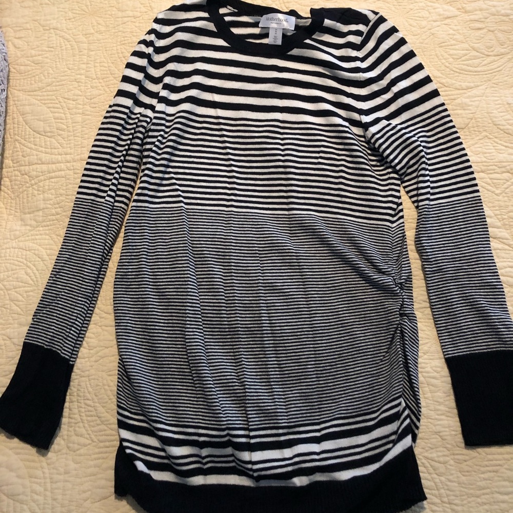 Maternity sweater